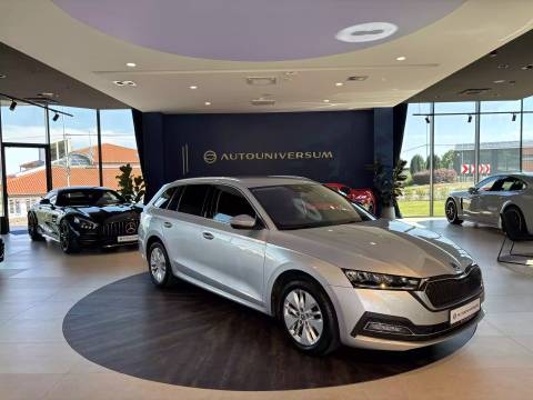 2021 Škoda Octavia — sličica 3
