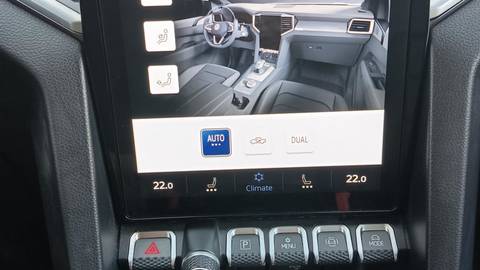 2023 Volkswagen Amarok — sličica 17