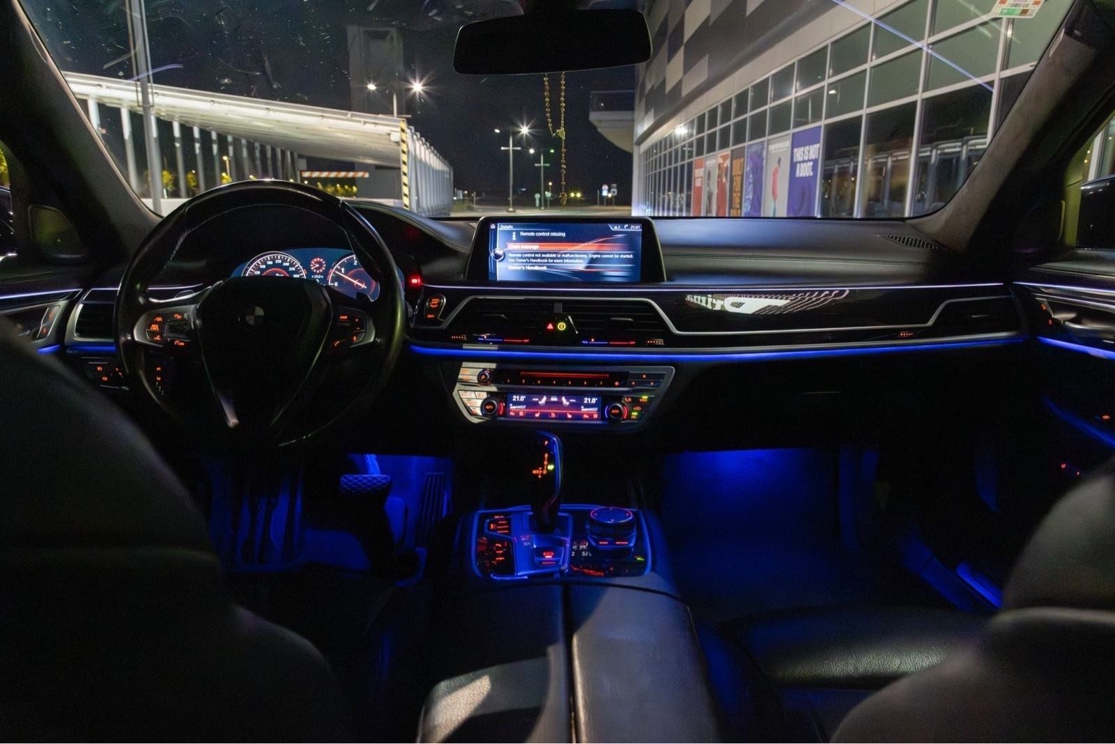 2016 BMW Serija 7 — fotografija 12