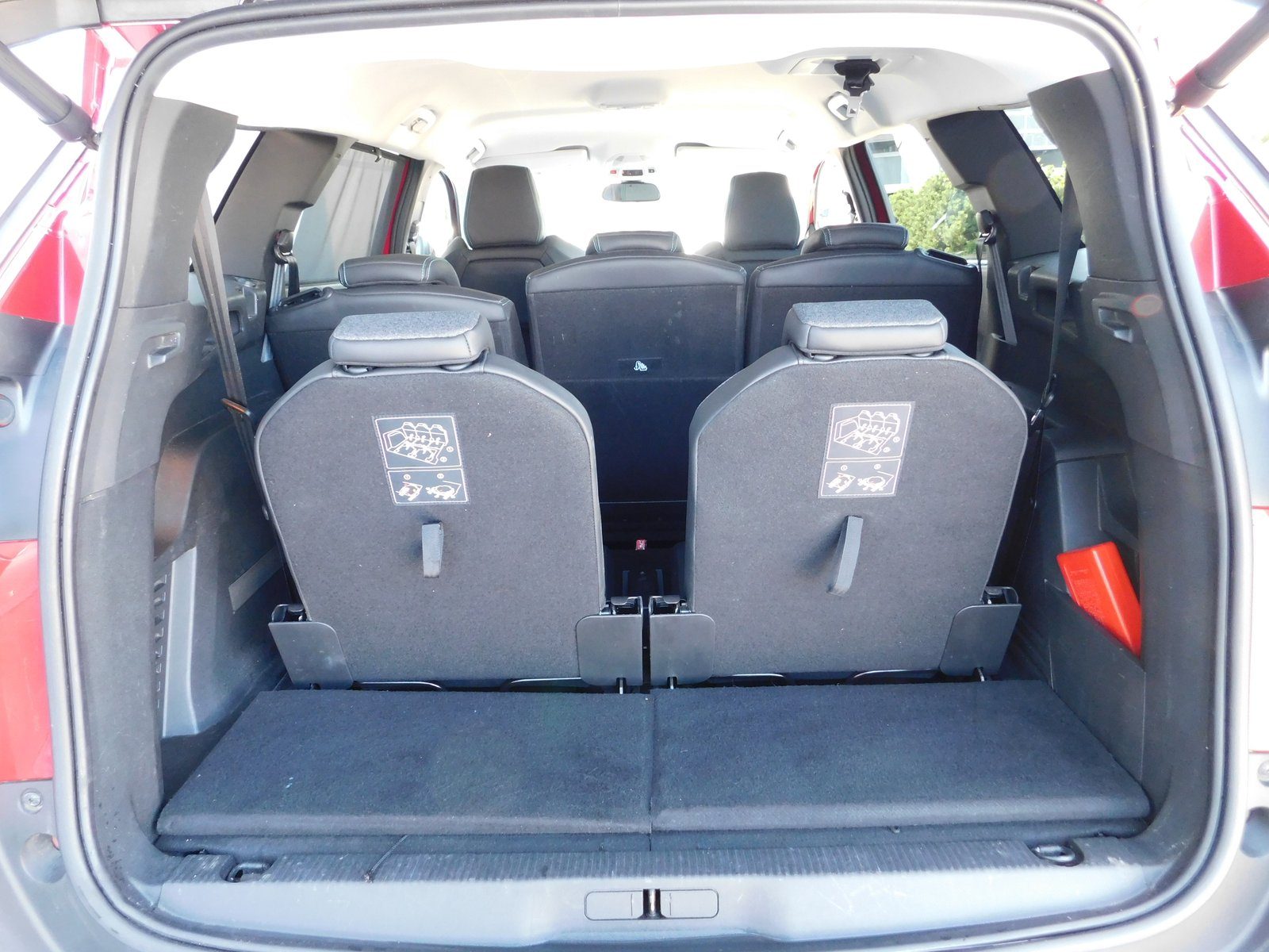 2021 Peugeot 5008 — fotografija 18