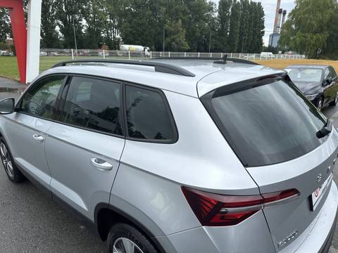 2023 Škoda Karoq — sličica 16