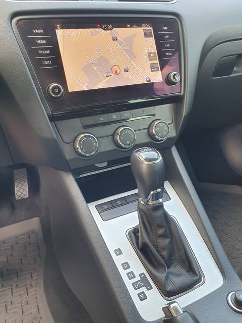 2018 Škoda Octavia Combi — sličica 20