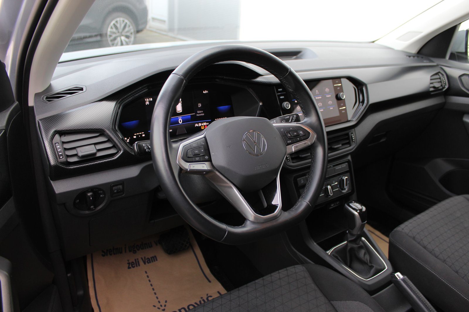 2024 Volkswagen T-Cross — fotografija 9