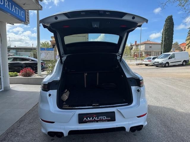 2023 Porsche Cayenne — fotografija 7