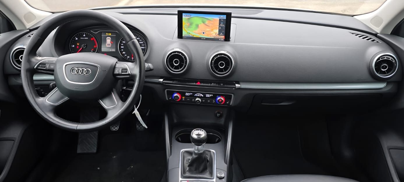 2015 Audi A3 — fotografija 3