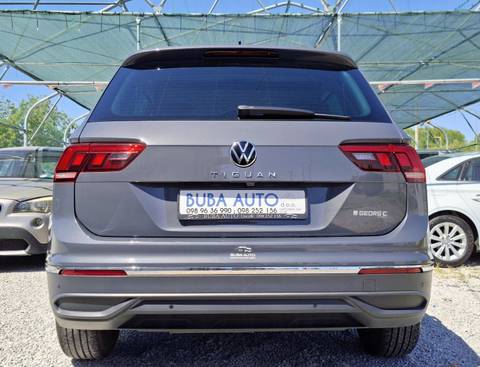 2022 Volkswagen Tiguan — sličica 7