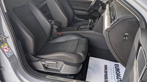 2023 Volkswagen Passat — sličica 27