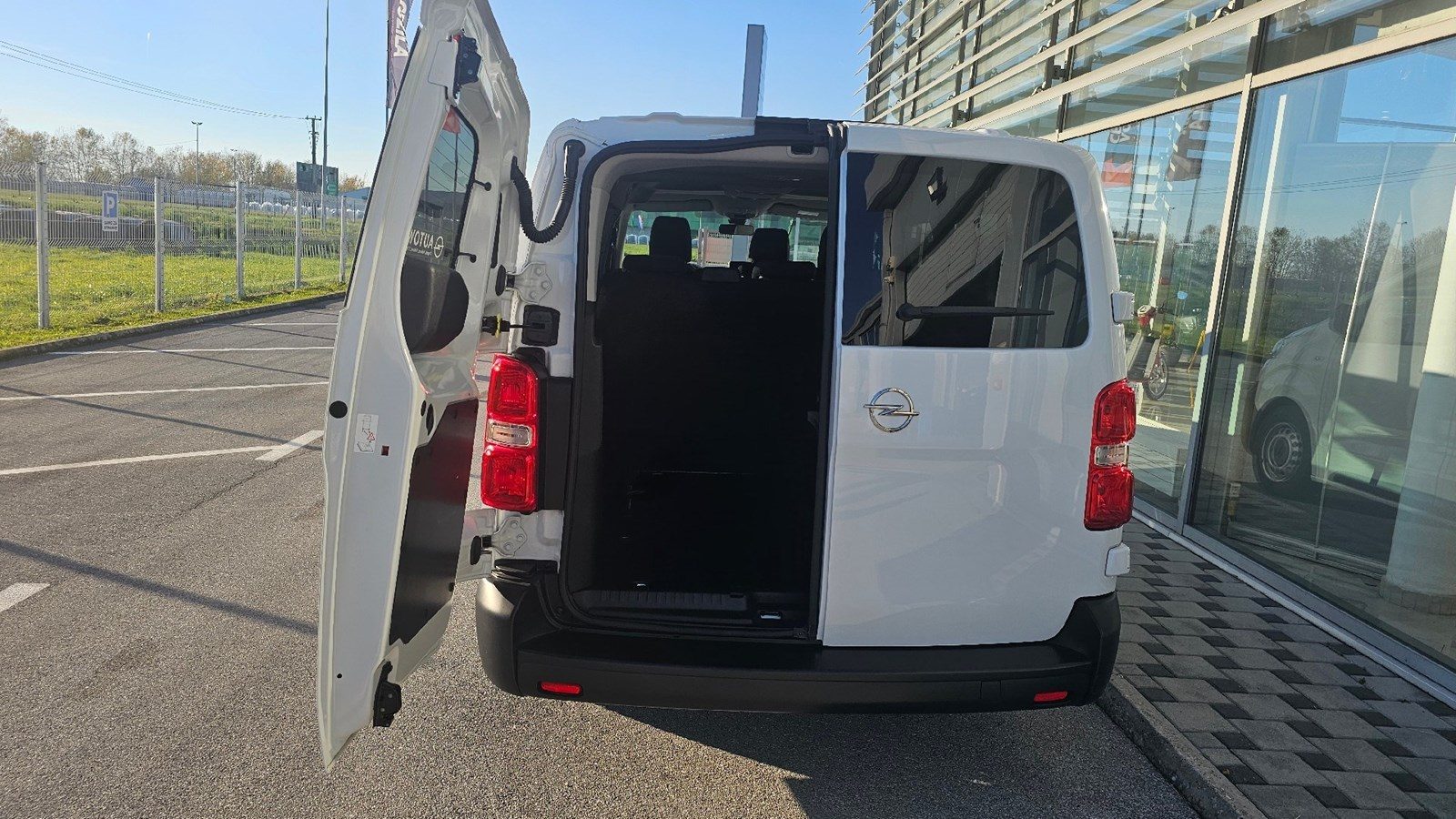 2022 Opel Vivaro — fotografija 8