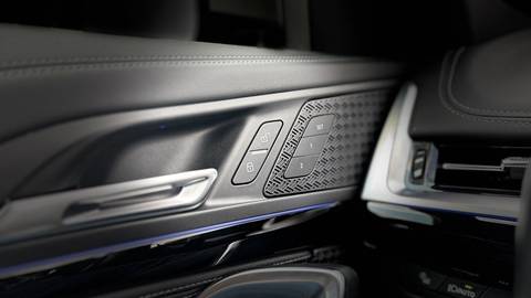 2023 BMW X1 — sličica 16