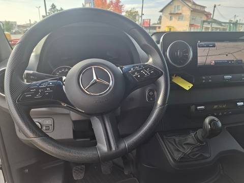 2025 Mercedes-Benz Sprinter — sličica 11