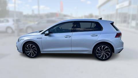 2023 Volkswagen Golf — sličica 4