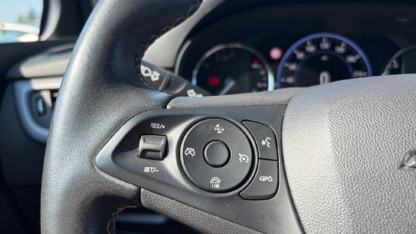 2021 Opel Astra — fotografija 23