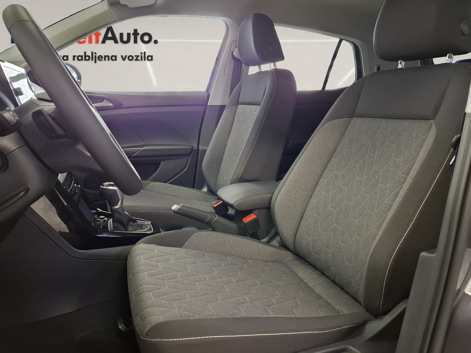 2026 Volkswagen T-Cross — fotografija 10