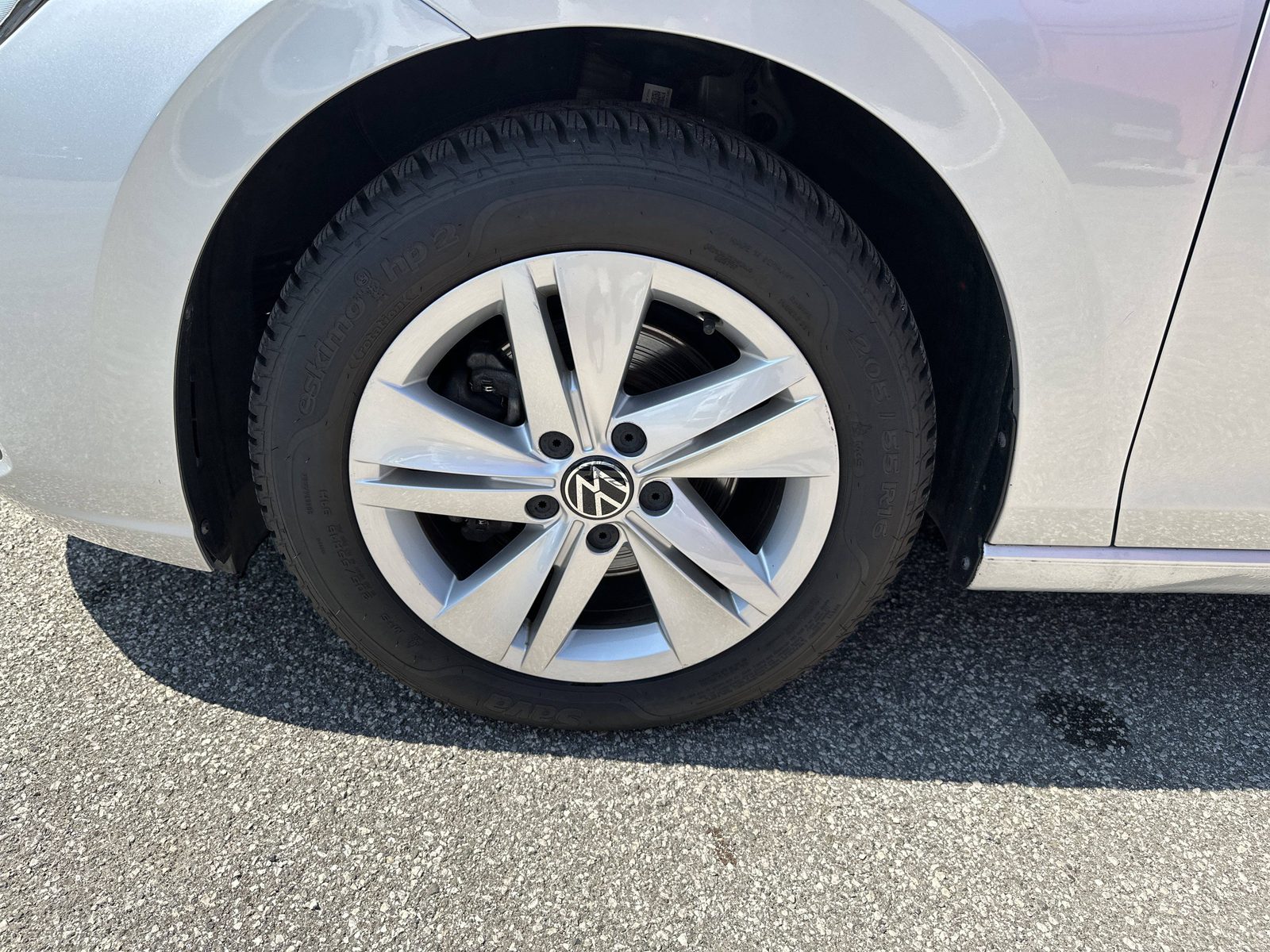 2024 Volkswagen Golf — fotografija 15