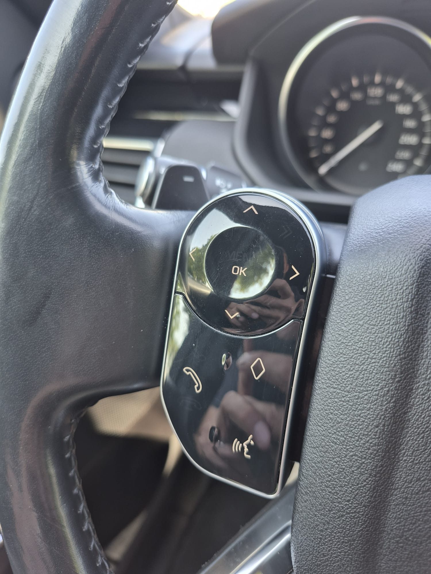 2019 Land Rover Discovery — fotografija 13