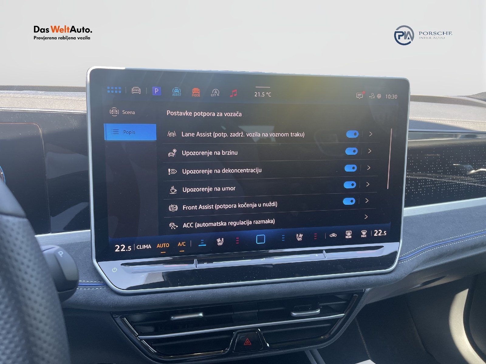 2026 Volkswagen Passat R-Line — fotografija 17