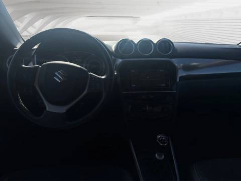 2023 Suzuki Vitara — sličica 10