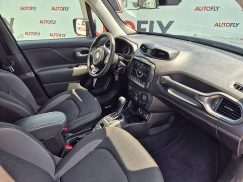 2023 Jeep Renegade — sličica 18