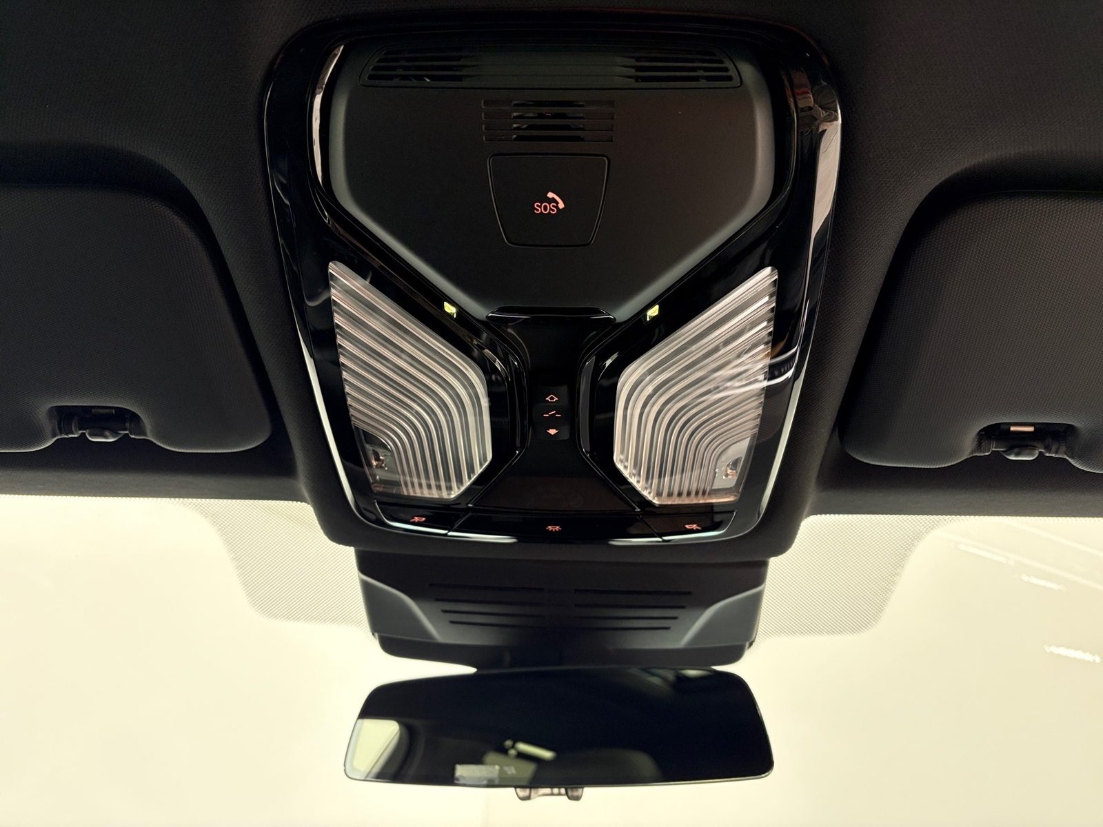 2025 BMW X6 — fotografija 27