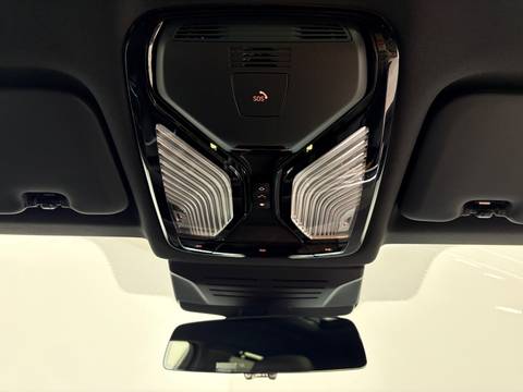 2025 BMW X6 — sličica 27