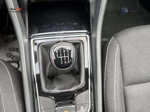 2022 Škoda Karoq — sličica 18