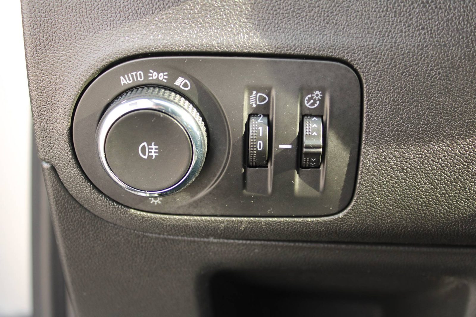 2024 Opel Crossland X — fotografija 15