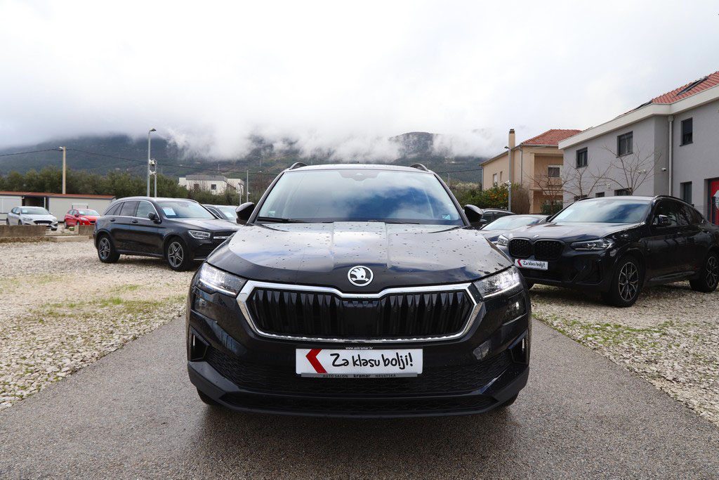 2023 Škoda Karoq — fotografija 4