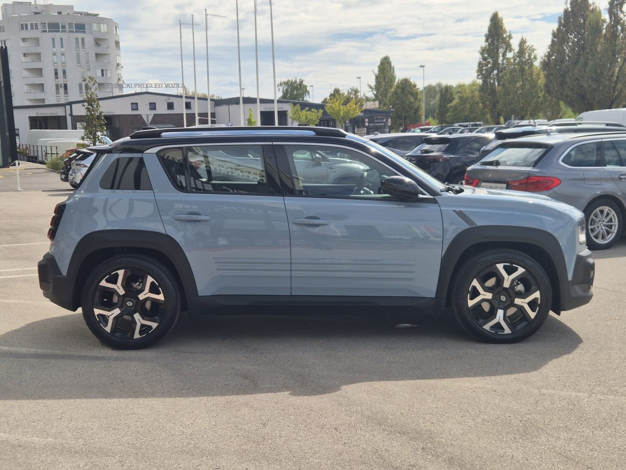 2025 Renault 4 E-Tech electric — fotografija 4