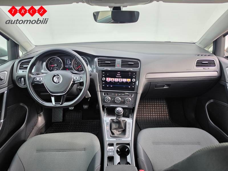 2018 Volkswagen Golf — fotografija 9