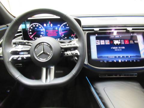2025 Mercedes-Benz E-klasa AMG Line — sličica 14