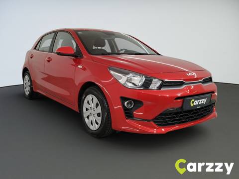 2022 Kia Rio — sličica 4
