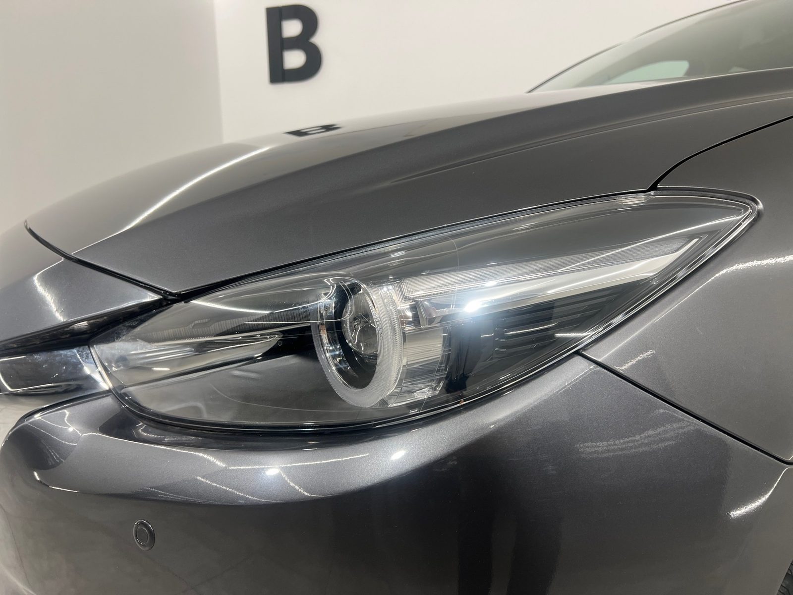 2017 Mazda 3 — fotografija 10