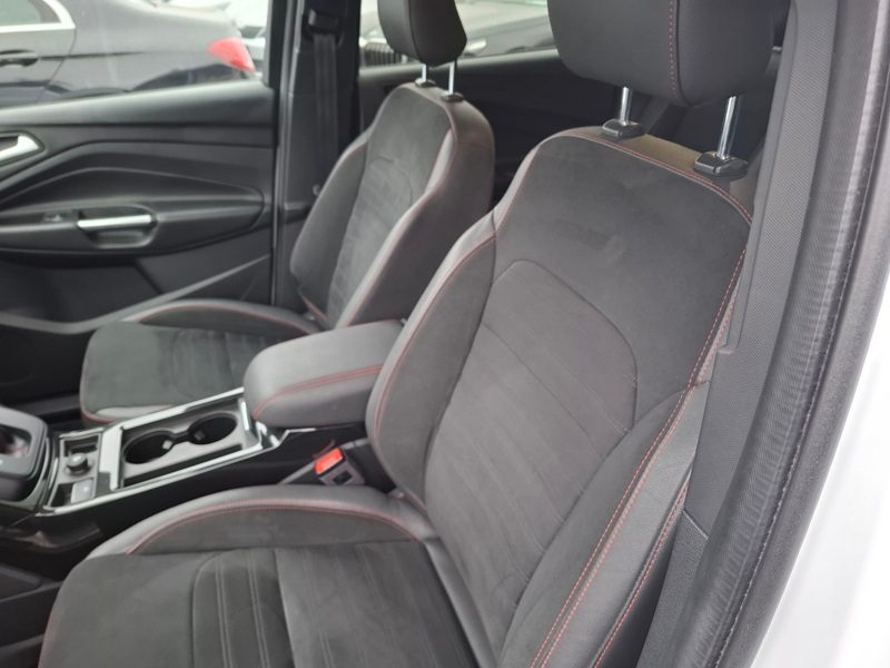 2018 Ford Kuga — fotografija 8