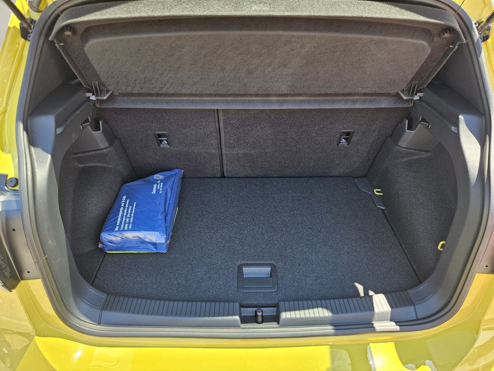2026 Volkswagen T-Cross R-Line — fotografija 21