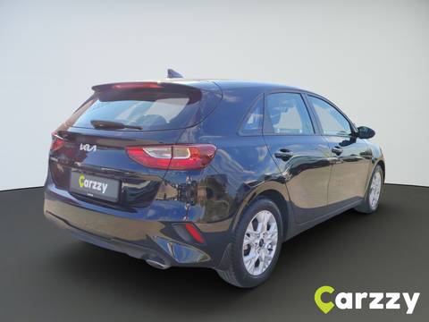 2023 Kia Ceed — sličica 6