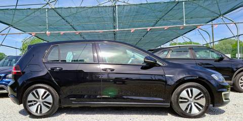 2017 Volkswagen Golf — sličica 4