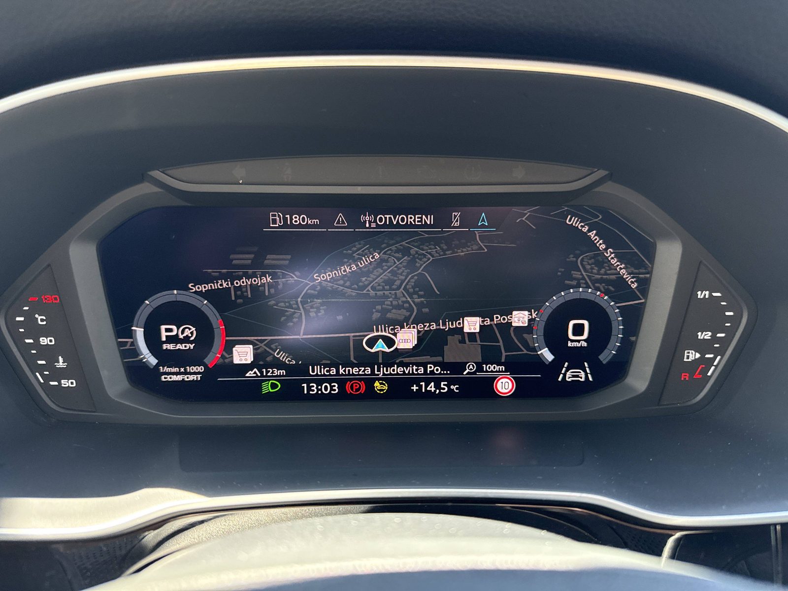 2022 Audi Q3 — fotografija 28