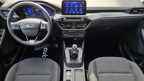 2021 Ford Kuga — sličica 4
