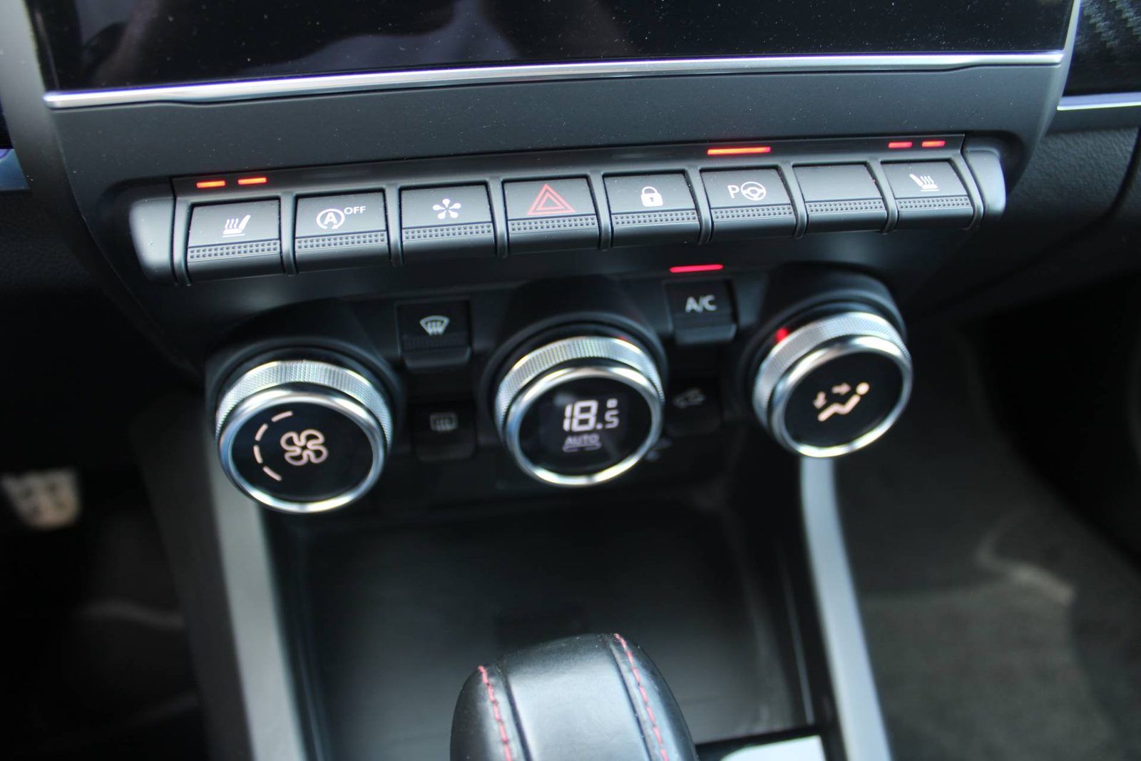 2022 Renault Megane Conquest — fotografija 20