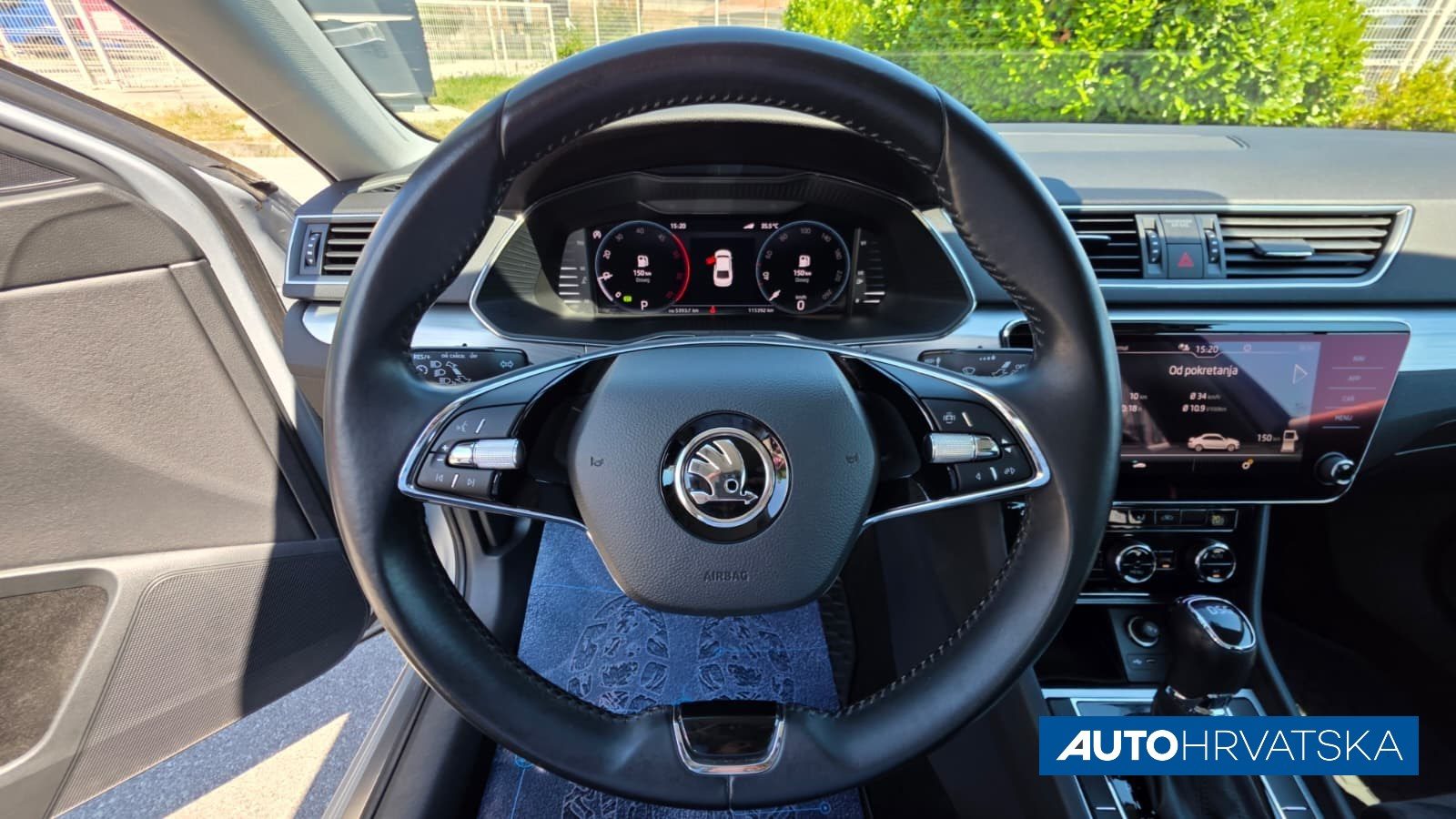 2021 Škoda Superb — fotografija 14