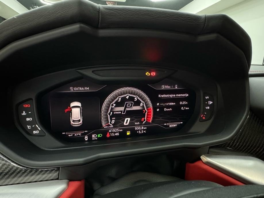 2019 Lamborghini Urus — fotografija 12
