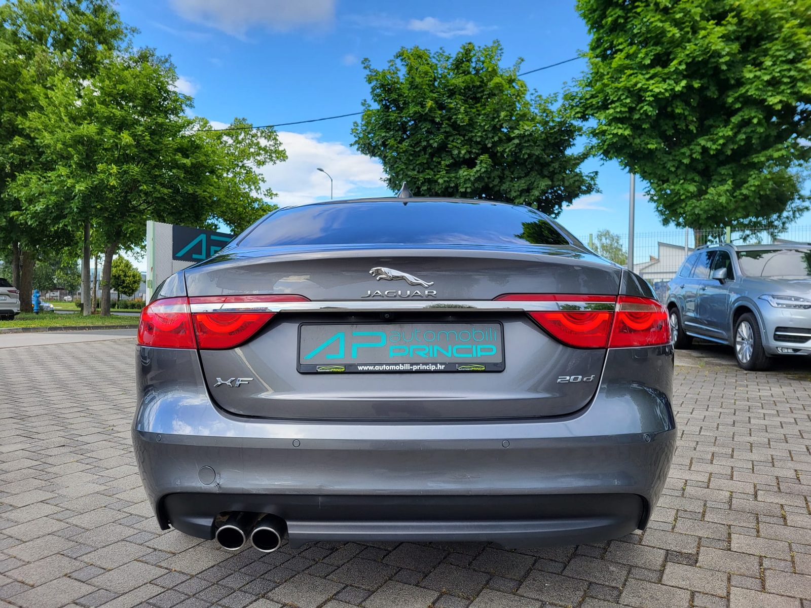 2015 Jaguar XF — fotografija 6