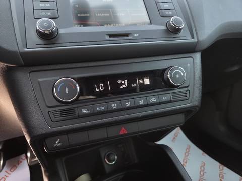 2016 Seat Ibiza — sličica 12