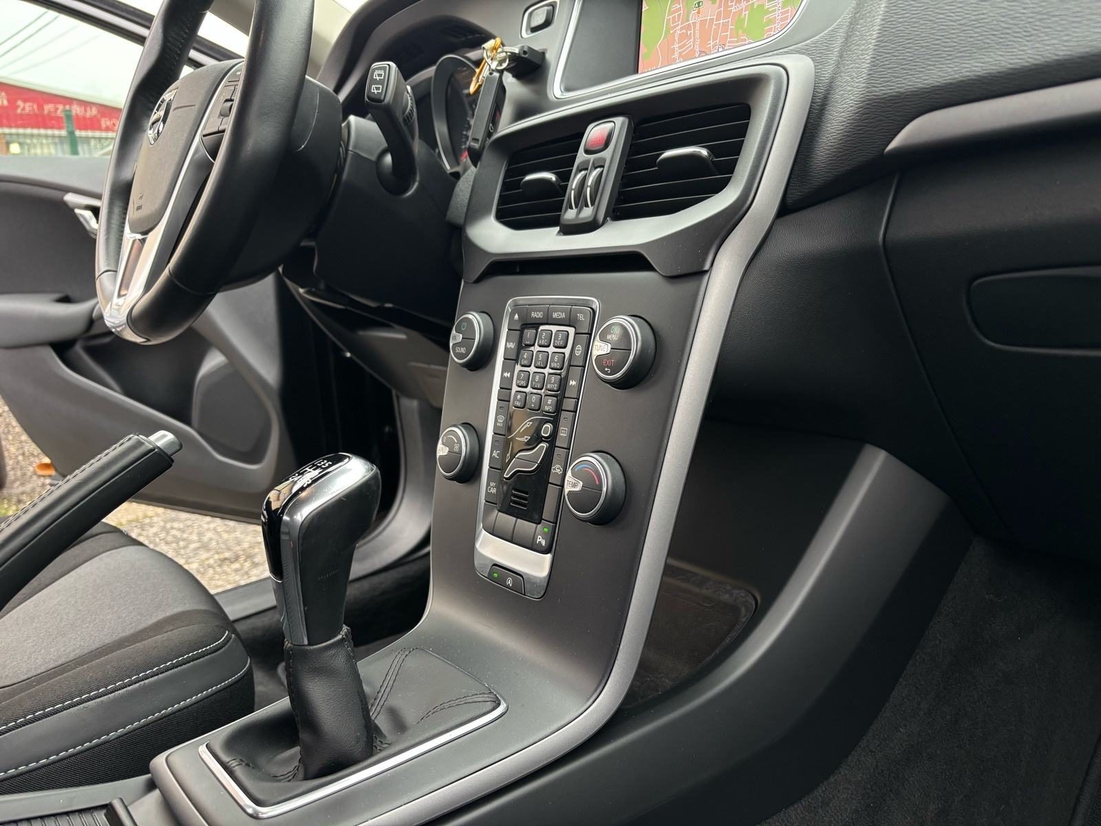 2019 Volvo V40 — fotografija 18