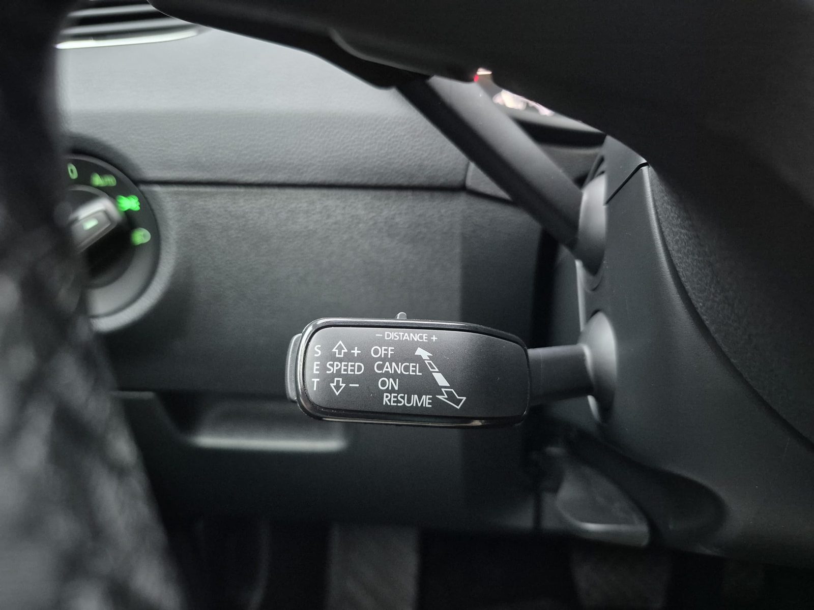 2020 Škoda Octavia Combi — fotografija 17