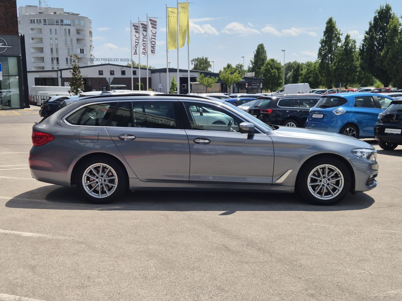 2017 BMW Serija 5 — fotografija 4