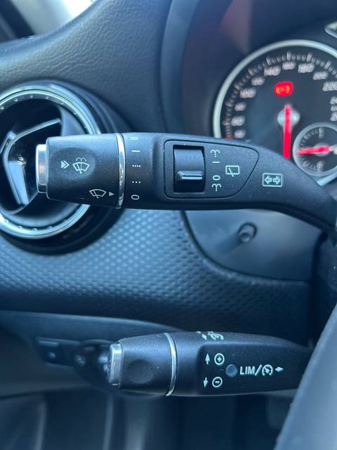 2017 Mercedes-Benz A-klasa — sličica 6