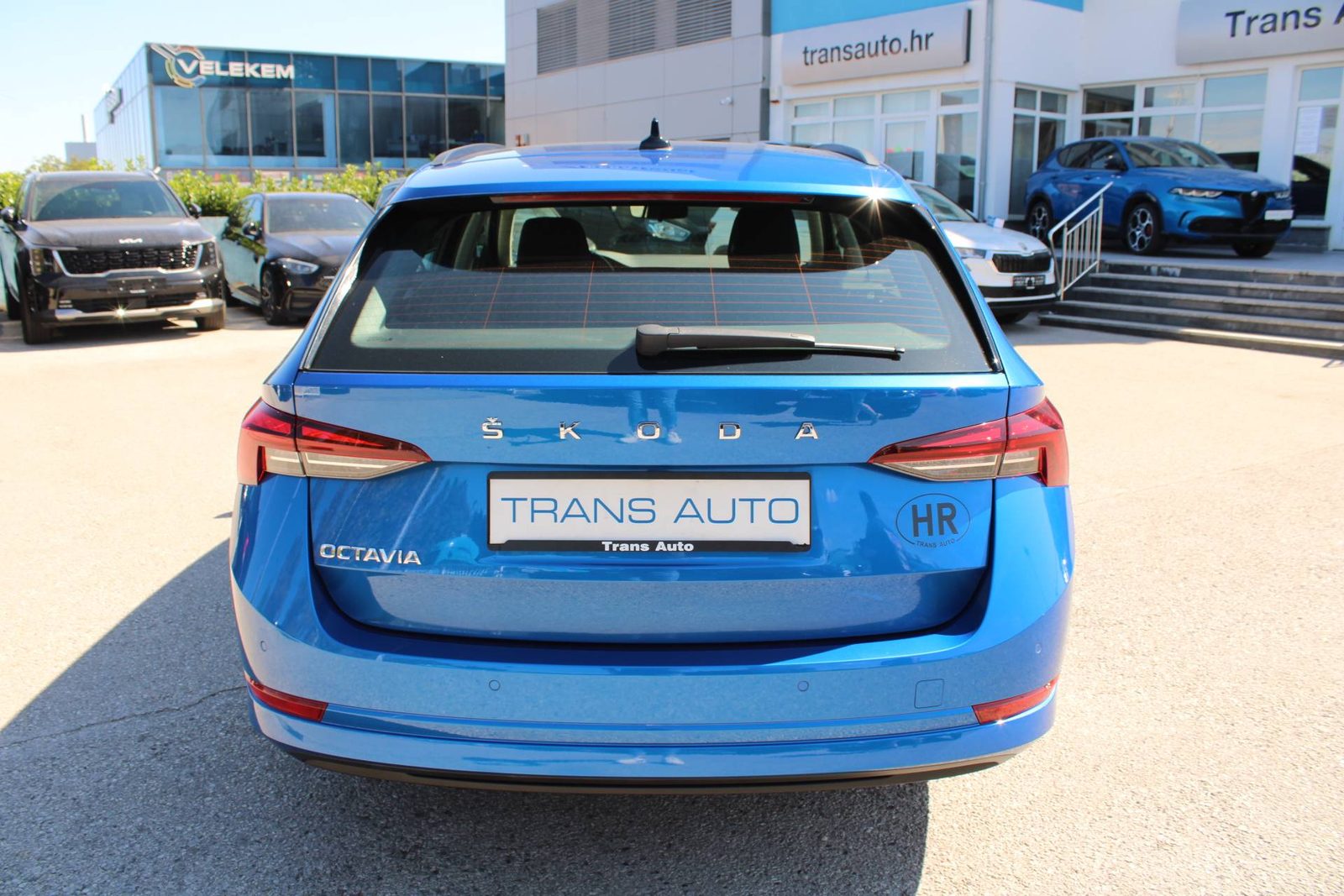 2022 Škoda Octavia Combi — fotografija 6