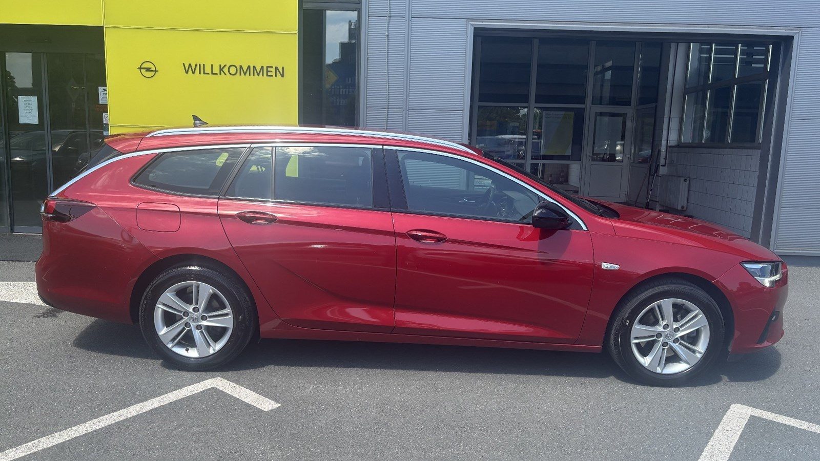 2022 Opel Insignia — fotografija 4