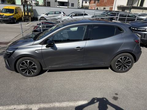 2024 Renault Clio V